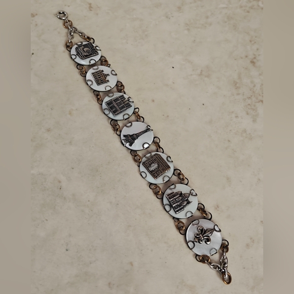 Vintage mother of pearl France Paris historic landmarks bracelet - Picture 9 of 14